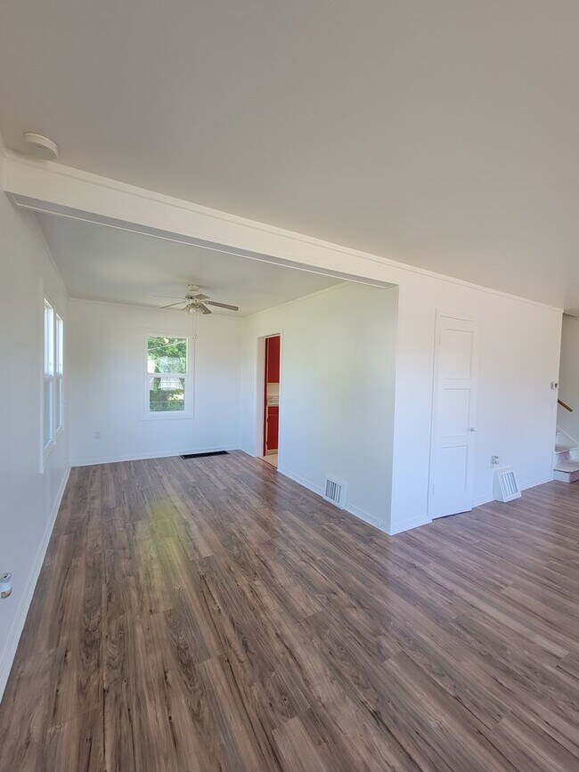 Foto del edificio - Central Richland Duplex for Rent