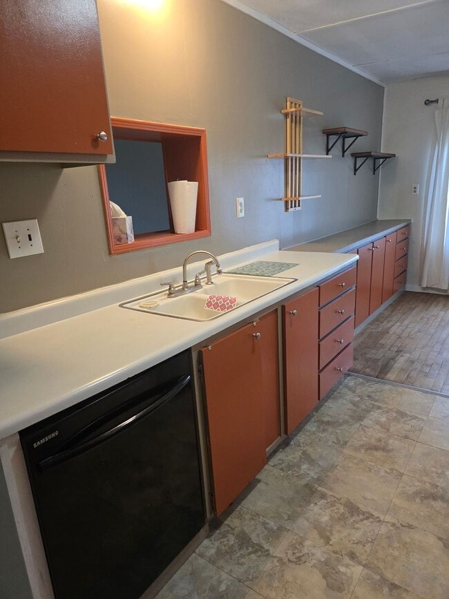 Building Photo - 3 bed 2 bath Mobile Home for rent  Rent in Grants Pass