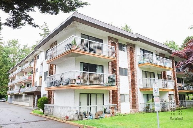 Building Photo - Hillside Terrace Apartments