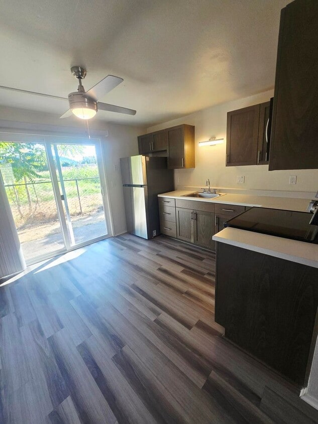 Primary Photo - Newly Renovated Apartment Homes available ...