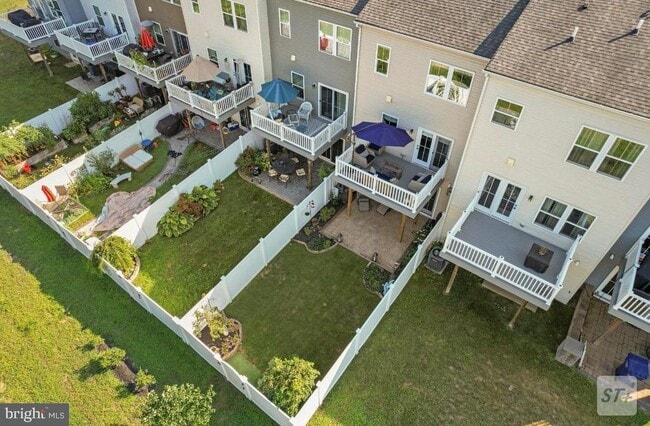 Building Photo - 1105 Kohana Dr