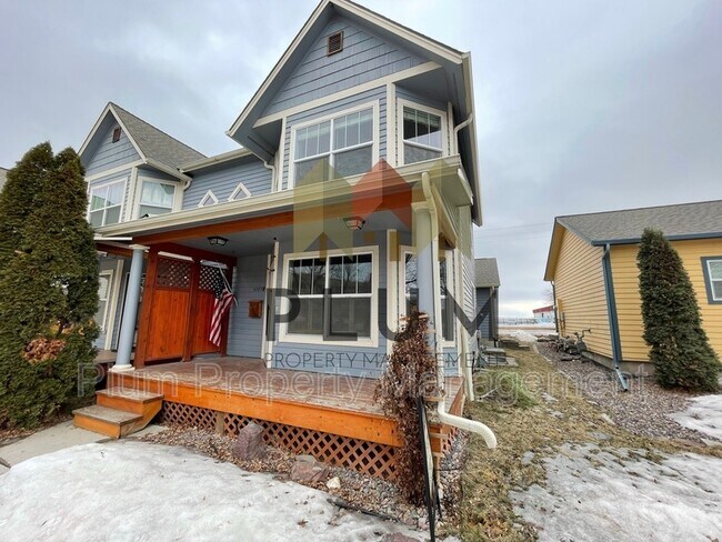 Building Photo - 4385 Deveraux Pl