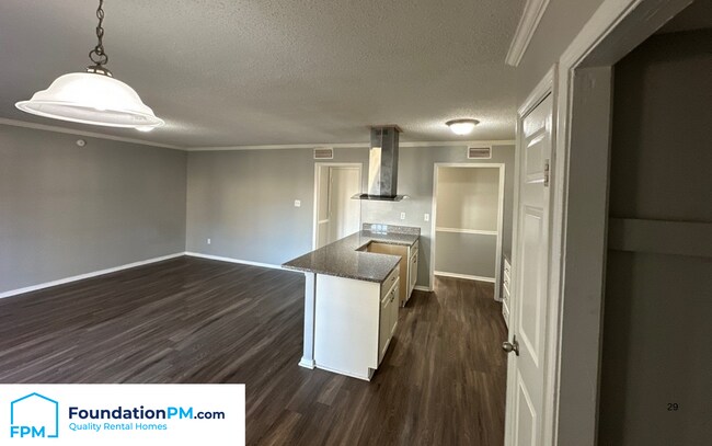 Foto del edificio - 3977 Lacewood Dr