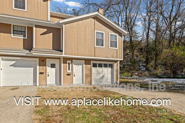 Building Photo - 3141 Eaton St