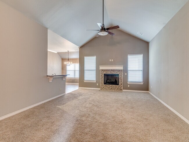 Foto del edificio - 3813 Normandy Rd