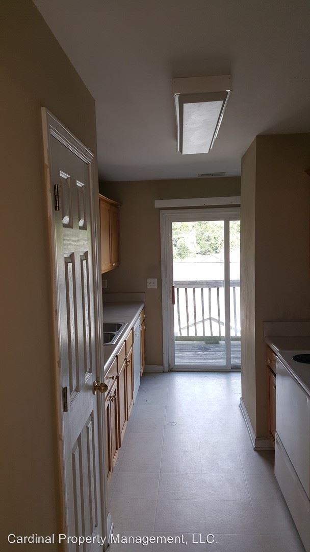 Foto del edificio - 206 Stonehaven Cir