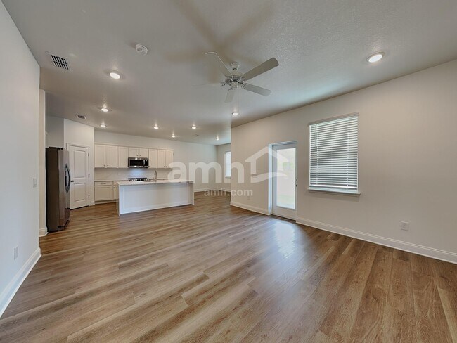 Foto del edificio - 15156 Serenity Wy