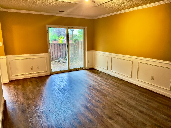 Foto del edificio - 2361 Southgate Square