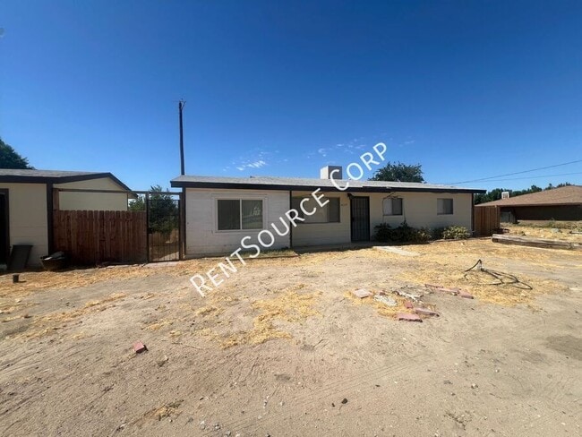 Foto del edificio - 26335 Community Blvd