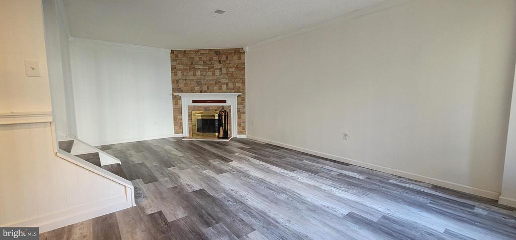 Primary Photo - 2209 Greenwood Dr
