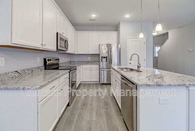 Building Photo - 1645 Bratton Court