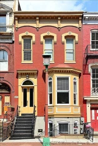 Building Photo - 817 6th St NW
