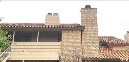 Building Photo - 129 Troy Ave