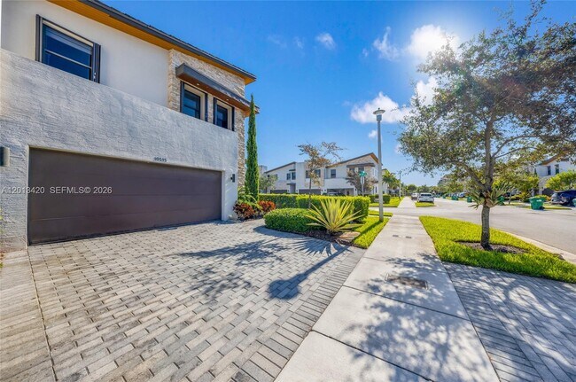 Foto del edificio - 10515 NW 78th Terrace