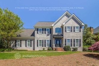 Building Photo - 435 Clubfield Dr