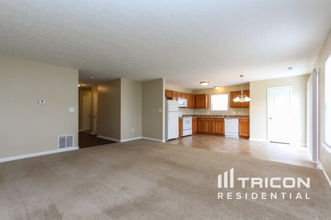 Building Photo - 5829 Mosaic Pl