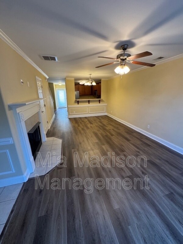 Foto del edificio - 14 Winter Lake Cir