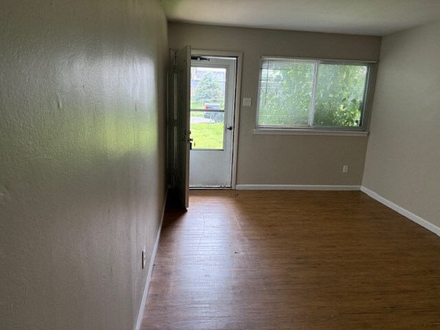 Foto del edificio - 671 Southwell Ln