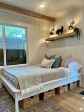 Building Photo - 480 Arena Dr Building Photo - 480 Arena Dr