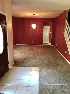 Building Photo - 2714 Willow Springs Ln