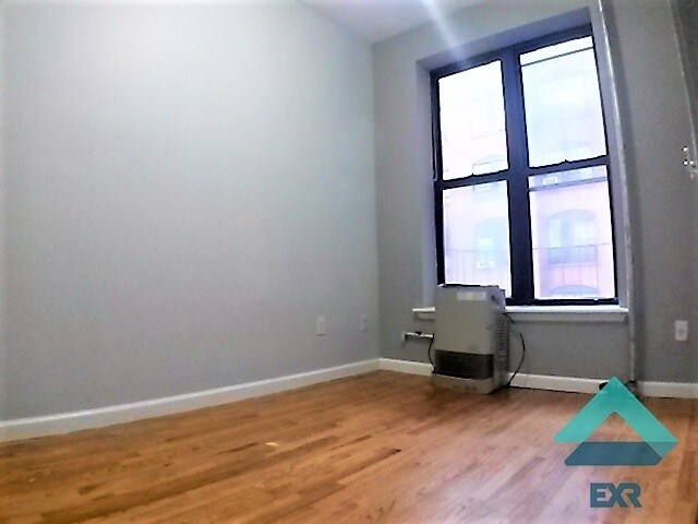 Building Photo - 290 Classon Ave