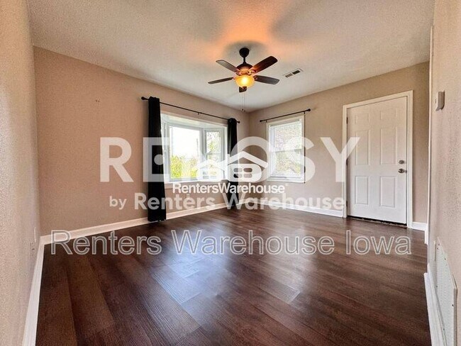Foto del edificio - 35 Hillside Ave