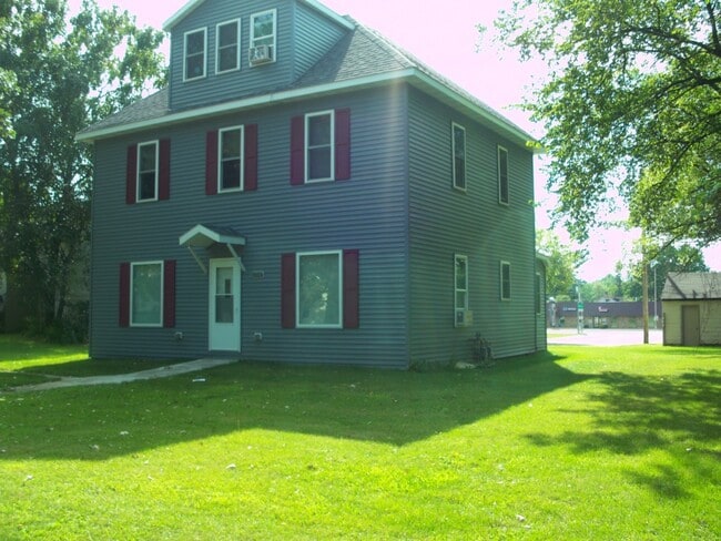 Building Photo - 1110 Hawthorne St