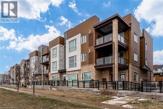 Building Photo - 2393 Bronte Rd