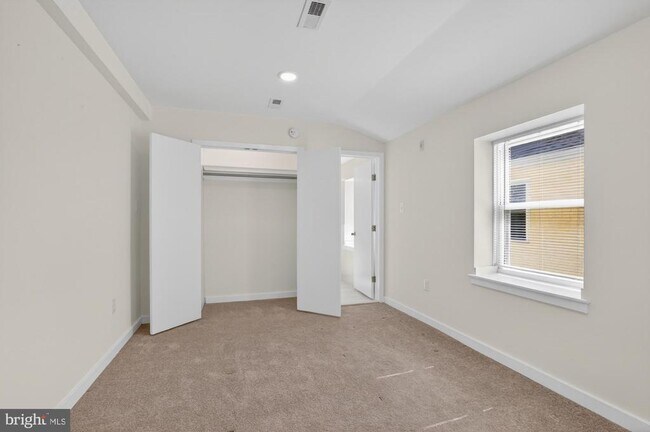 Foto del edificio - 541 N Orianna St