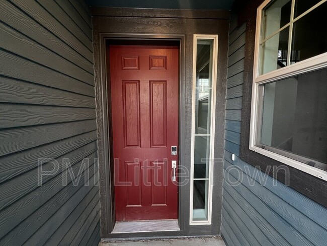 Building Photo - 9270 Inca Dove Cir