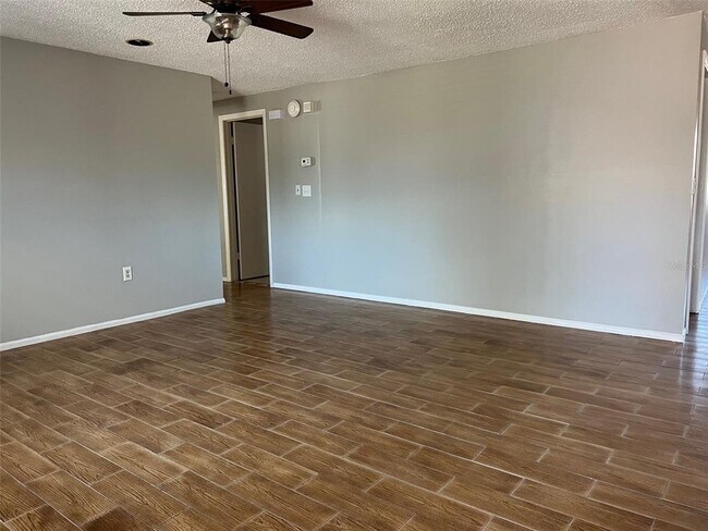 Foto del edificio - 7736 Wicklow St