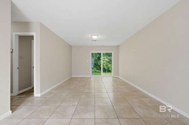 Foto del edificio - 6413 Schoel Ln