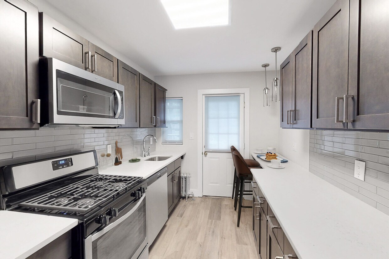 Lindcrest Apartments Apartments in Linden, NJ