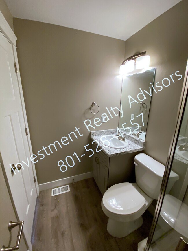 Foto del edificio - 263-265 S Poplar Ct-B
