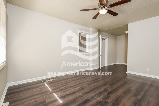 Foto del edificio - 1337 Sturkie Ave