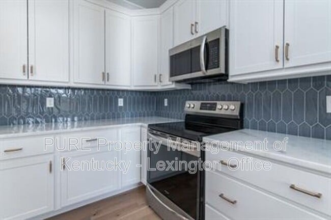 Building Photo - 1440 Saddle Club Way