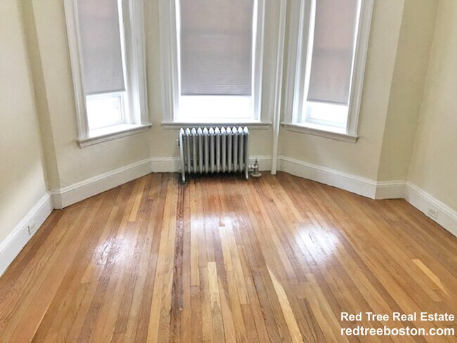 Building Photo - 1175 Boylston St