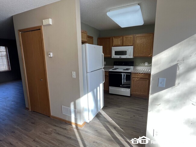Foto del edificio - 16477 Timber Crest Dr SE