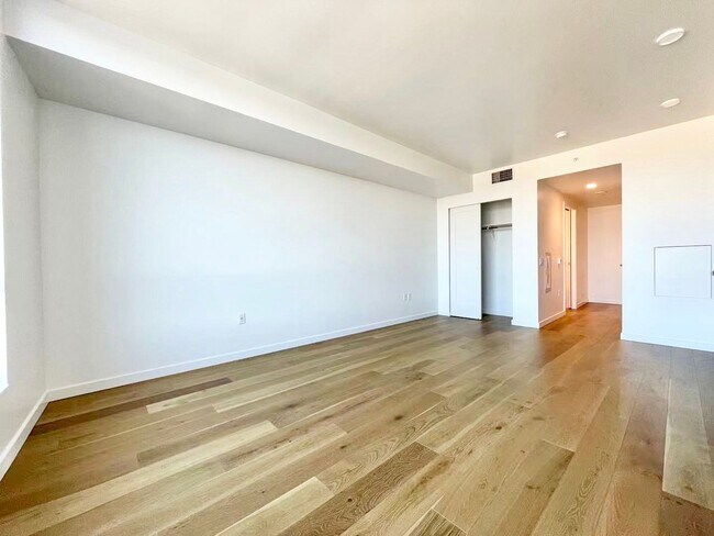 Foto del edificio - Great Studio for rent