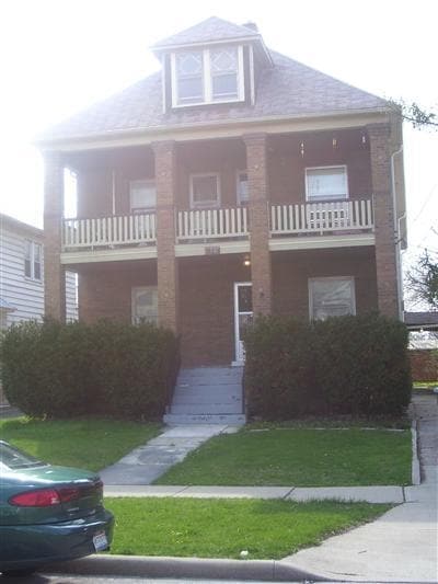 Building Photo - 1602 Ridgewood Ave