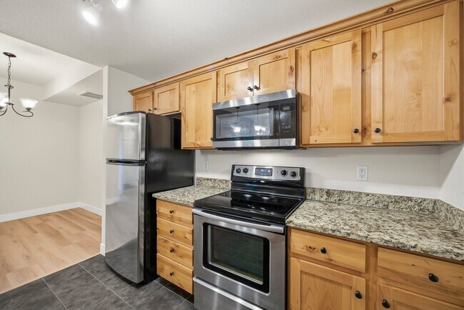 Building Photo - 2445 Windrow Dr