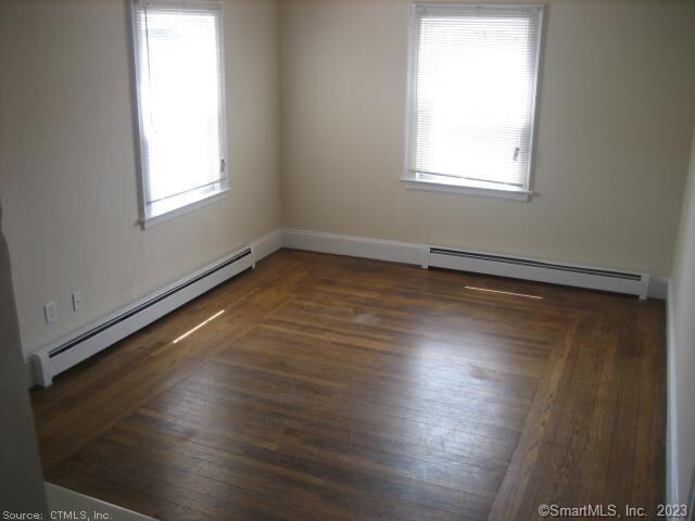 Building Photo - 44 Avery Ln