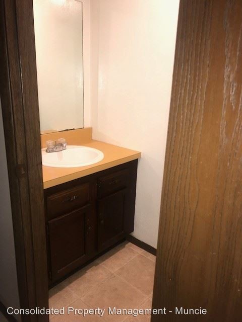 Foto del edificio - 3904-3910 N Franklin St