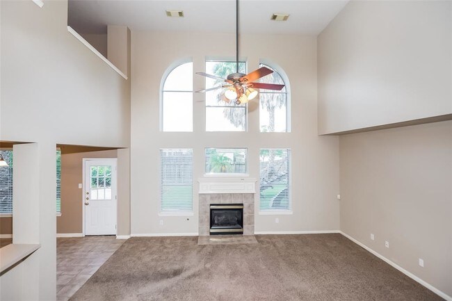 Building Photo - 1509 Pine Walk Dr