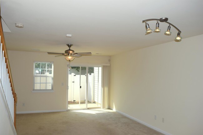 Building Photo - 1413 Killashee Ct