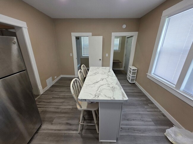 Foto del edificio - 625 N Barstow St