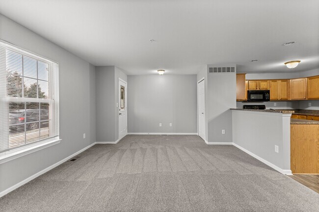 Foto del edificio - 13049 Turnberry Ct