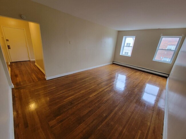 Building Photo - 78 Ellsworth Ave