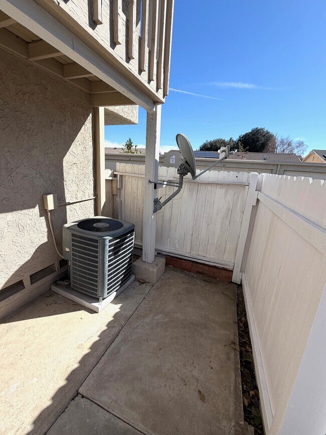 Foto del edificio - 3492 Lockwood Court