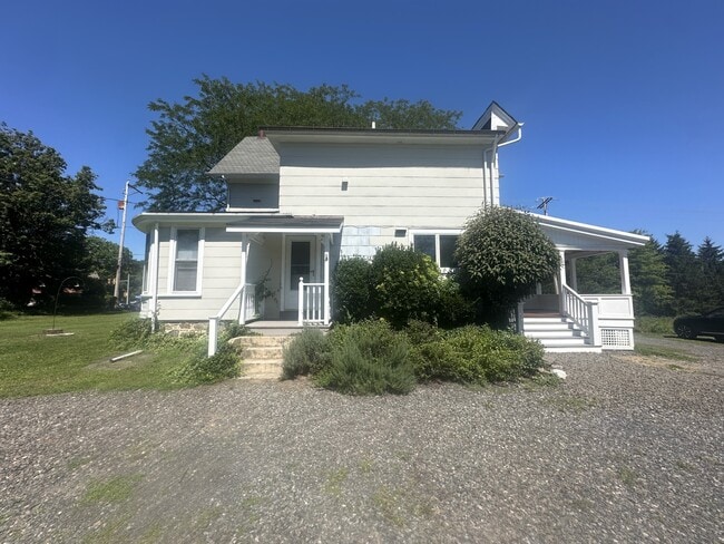 Building Photo - 2380 Street Rd